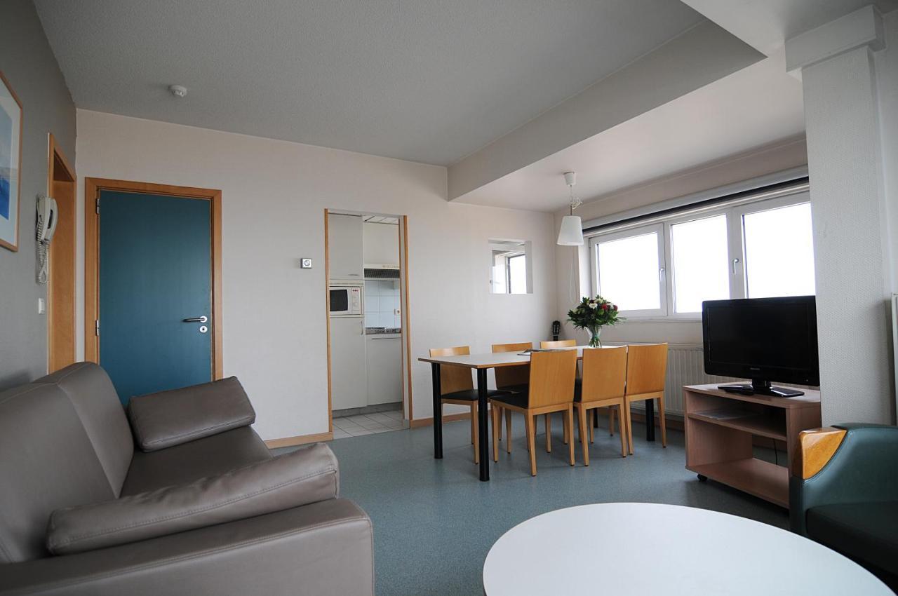 Vayamundo Oostende - Apartments ภายนอก รูปภาพ