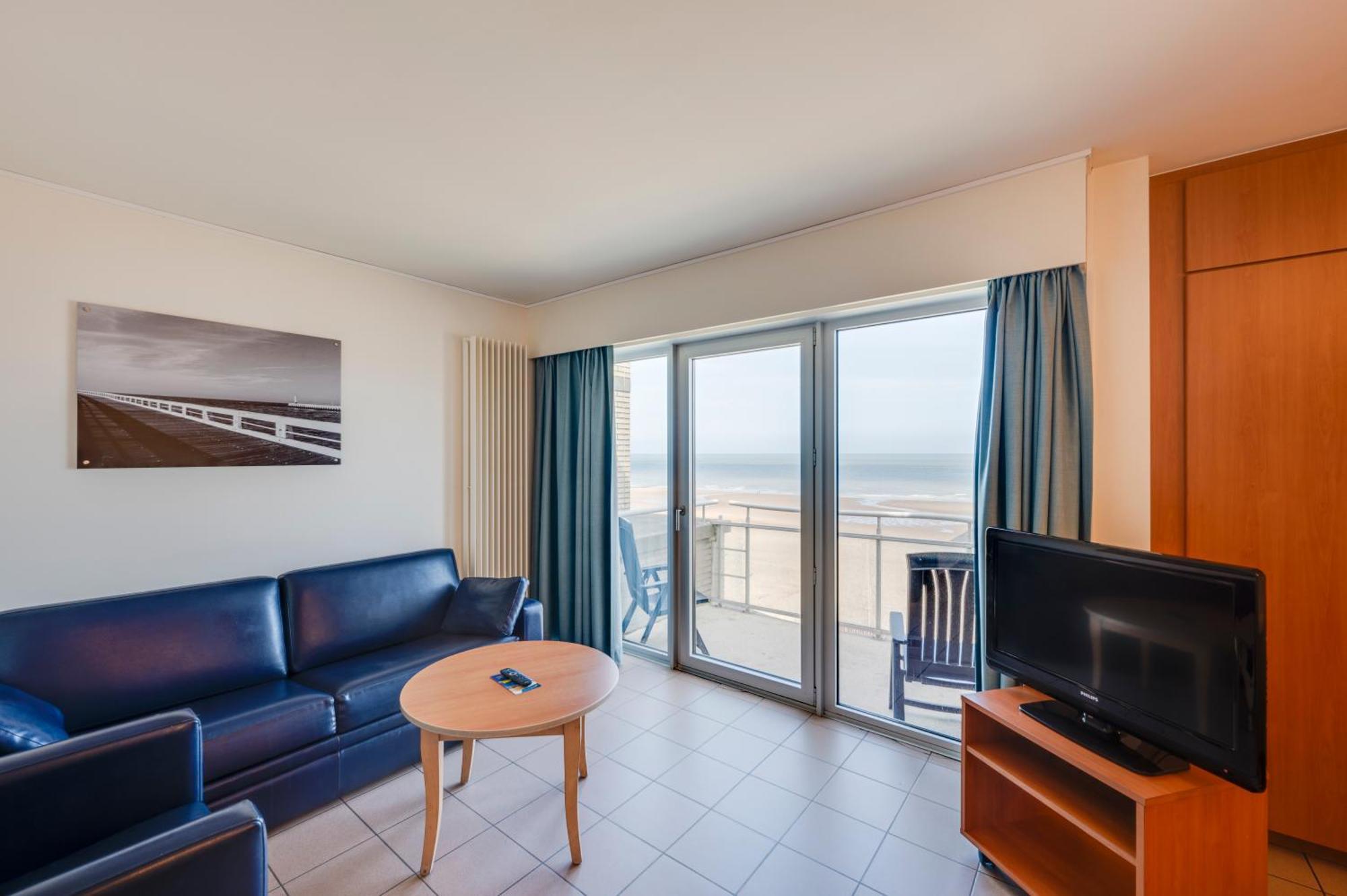 Vayamundo Oostende - Apartments ภายนอก รูปภาพ