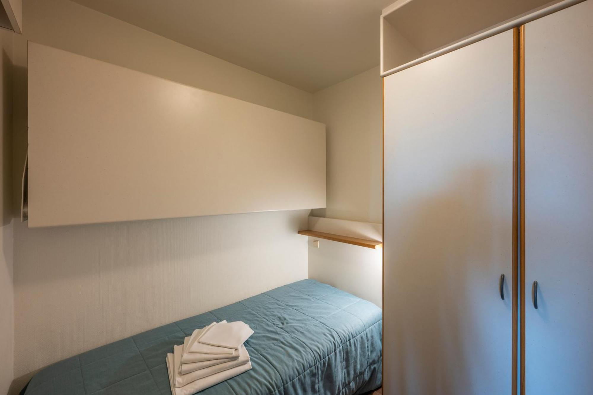 Vayamundo Oostende - Apartments ภายนอก รูปภาพ
