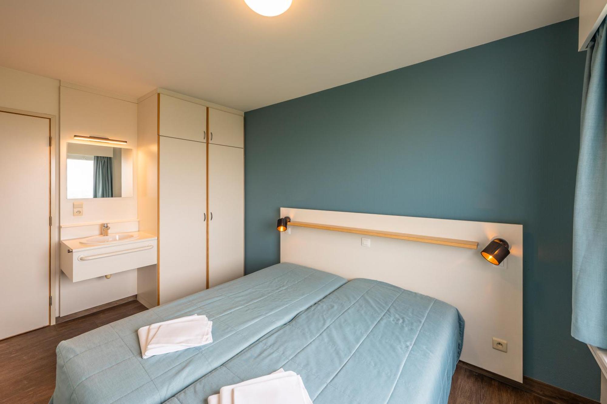 Vayamundo Oostende - Apartments ภายนอก รูปภาพ