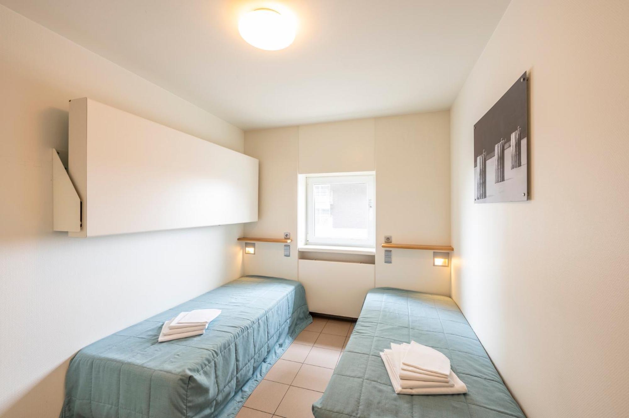 Vayamundo Oostende - Apartments ภายนอก รูปภาพ
