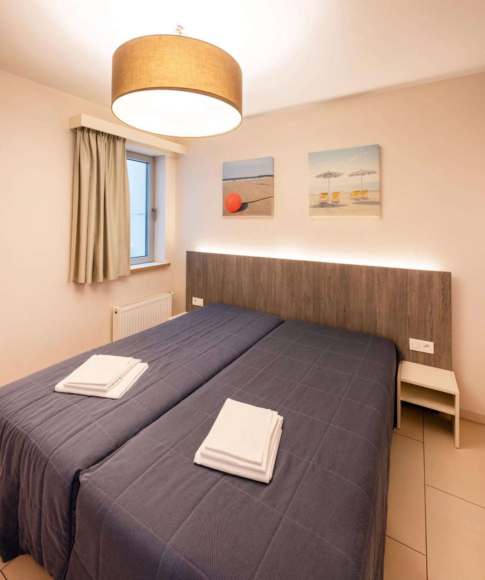 Vayamundo Oostende - Apartments ภายนอก รูปภาพ